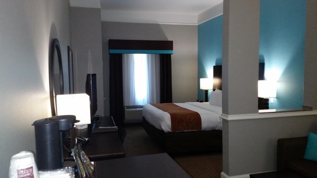 Comfort Suites At Katy Mills Ngoại thất bức ảnh