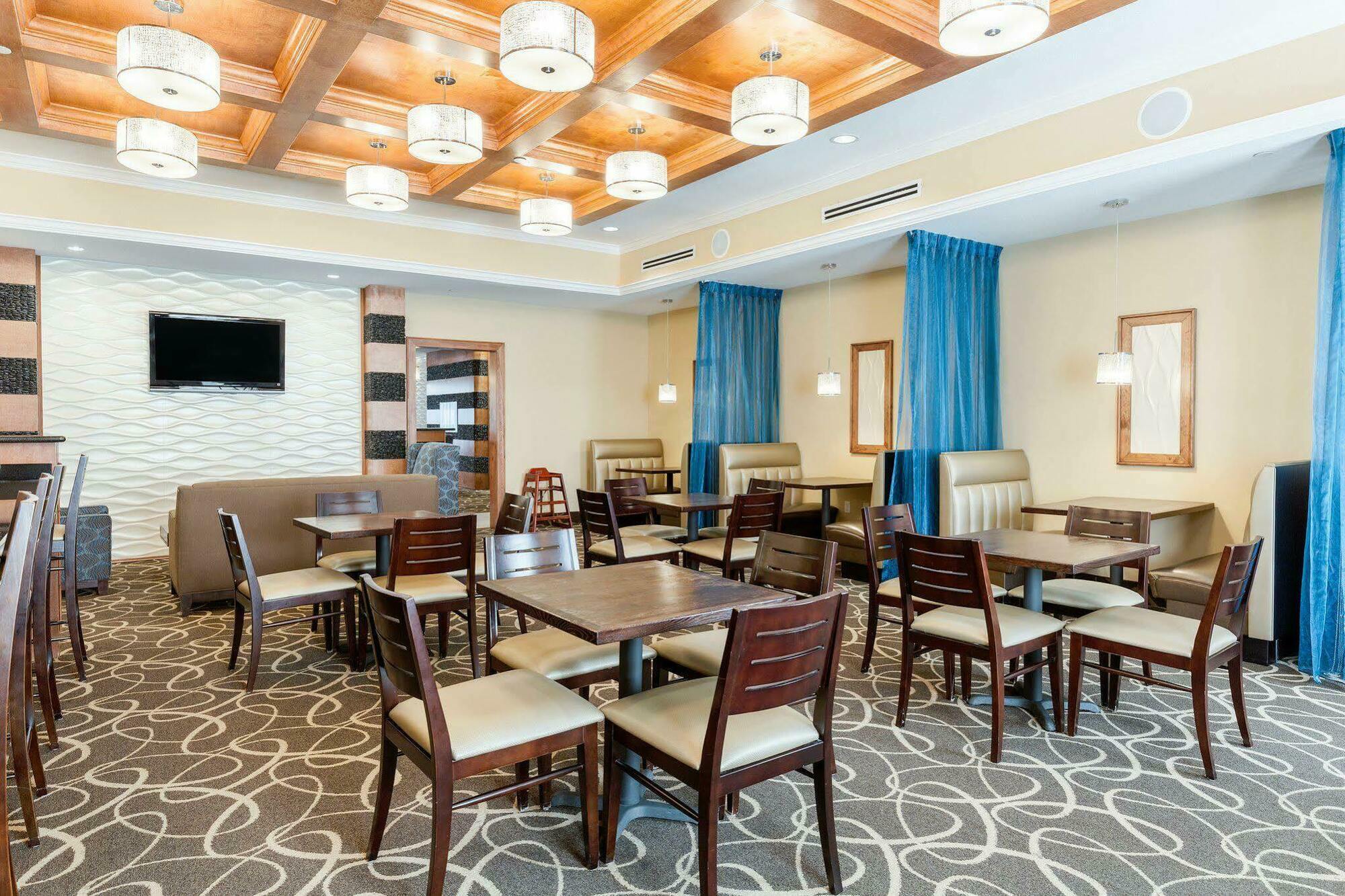 Comfort Suites At Katy Mills Ngoại thất bức ảnh